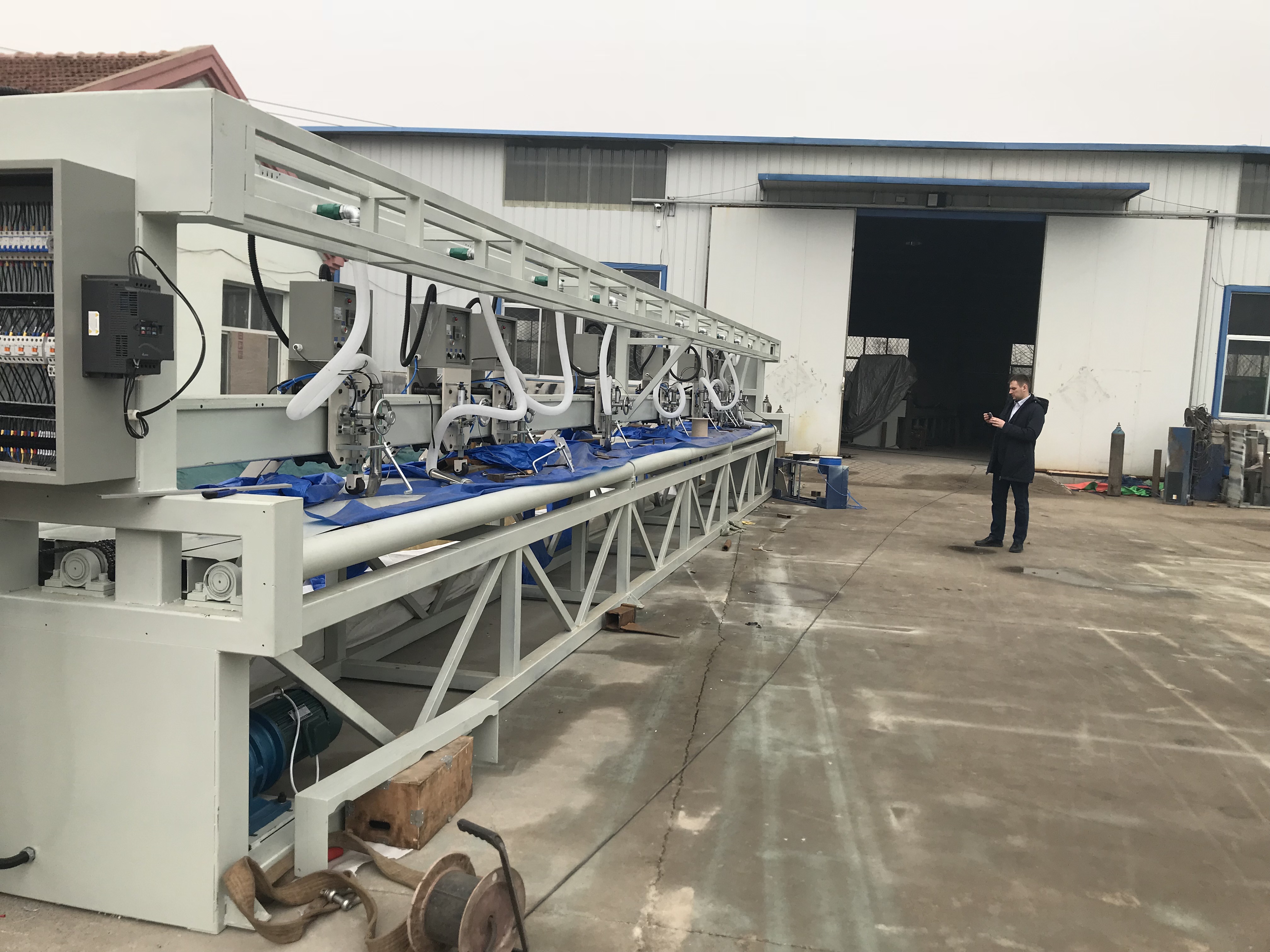 Multiple Tarpaulin Splicing Machine 